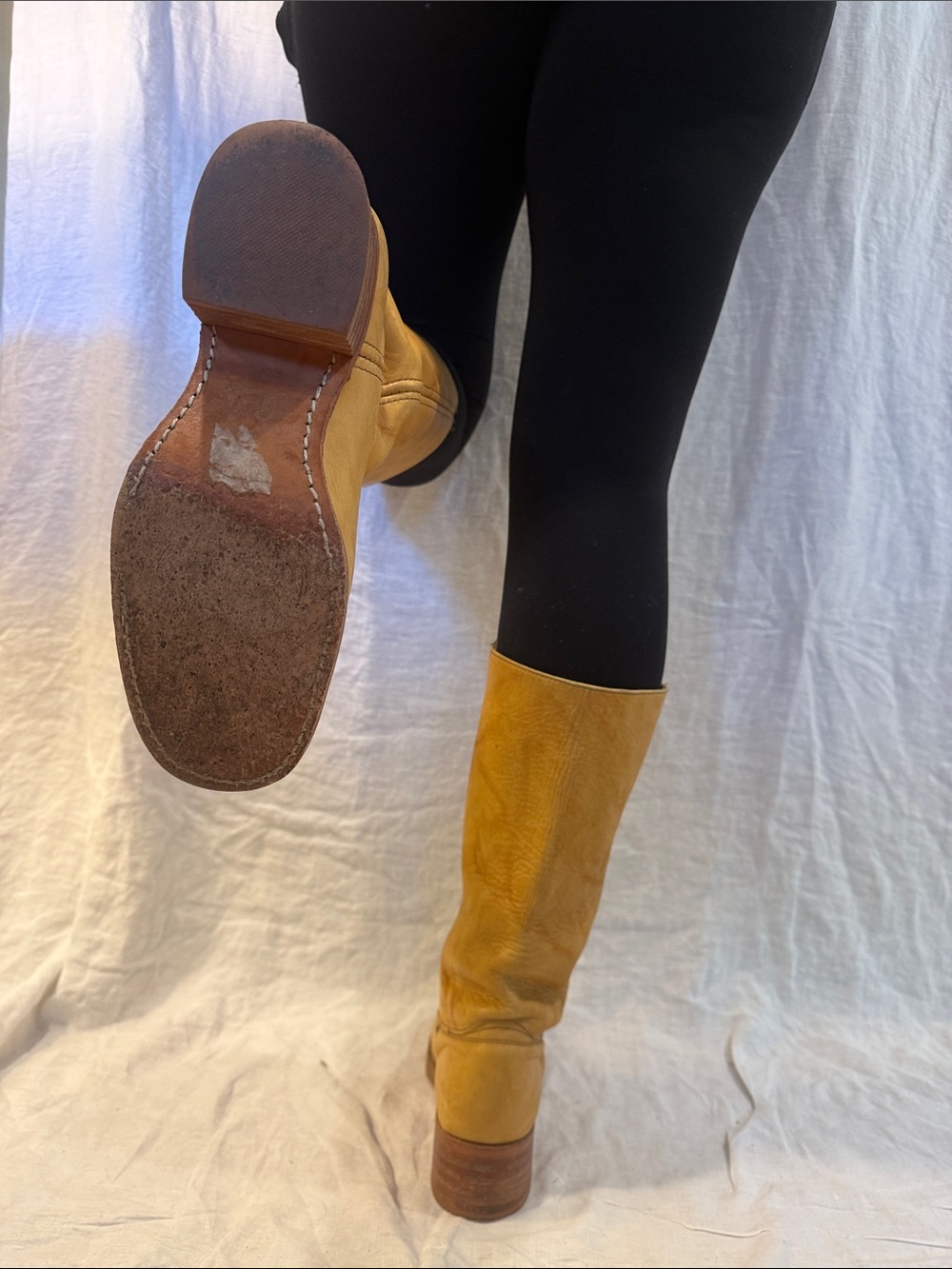 Frye Tall Yellow Leather Heeled Boots size 8.5 - Picture 6 of 7